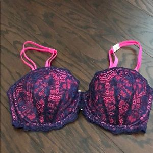 PINK Victoria Secret bra
